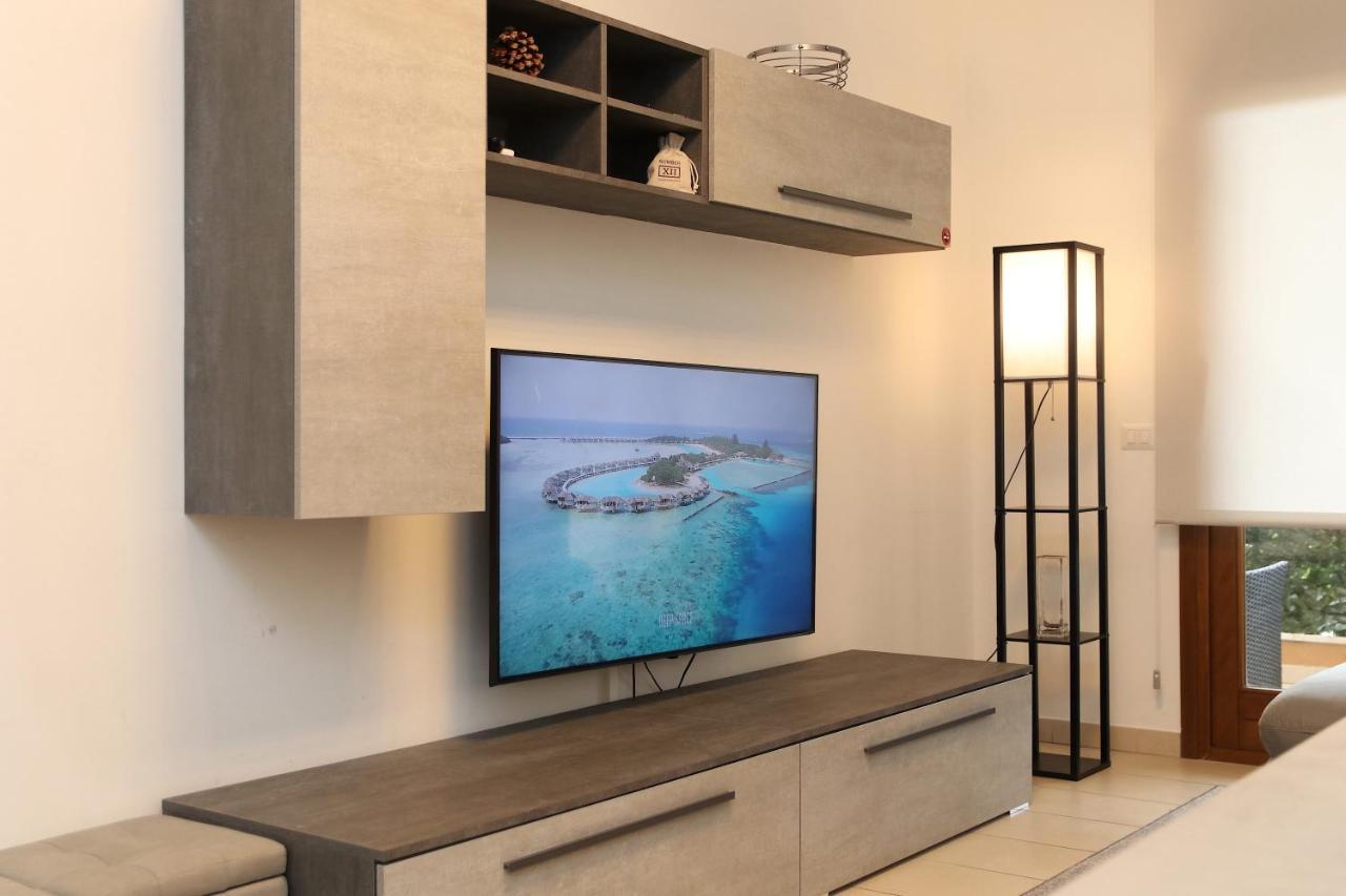 Comfy Living! Renovated 2 Rooms At Ambra Apartments-Lift-Secure Parking-Great Area! Olbia Extérieur photo