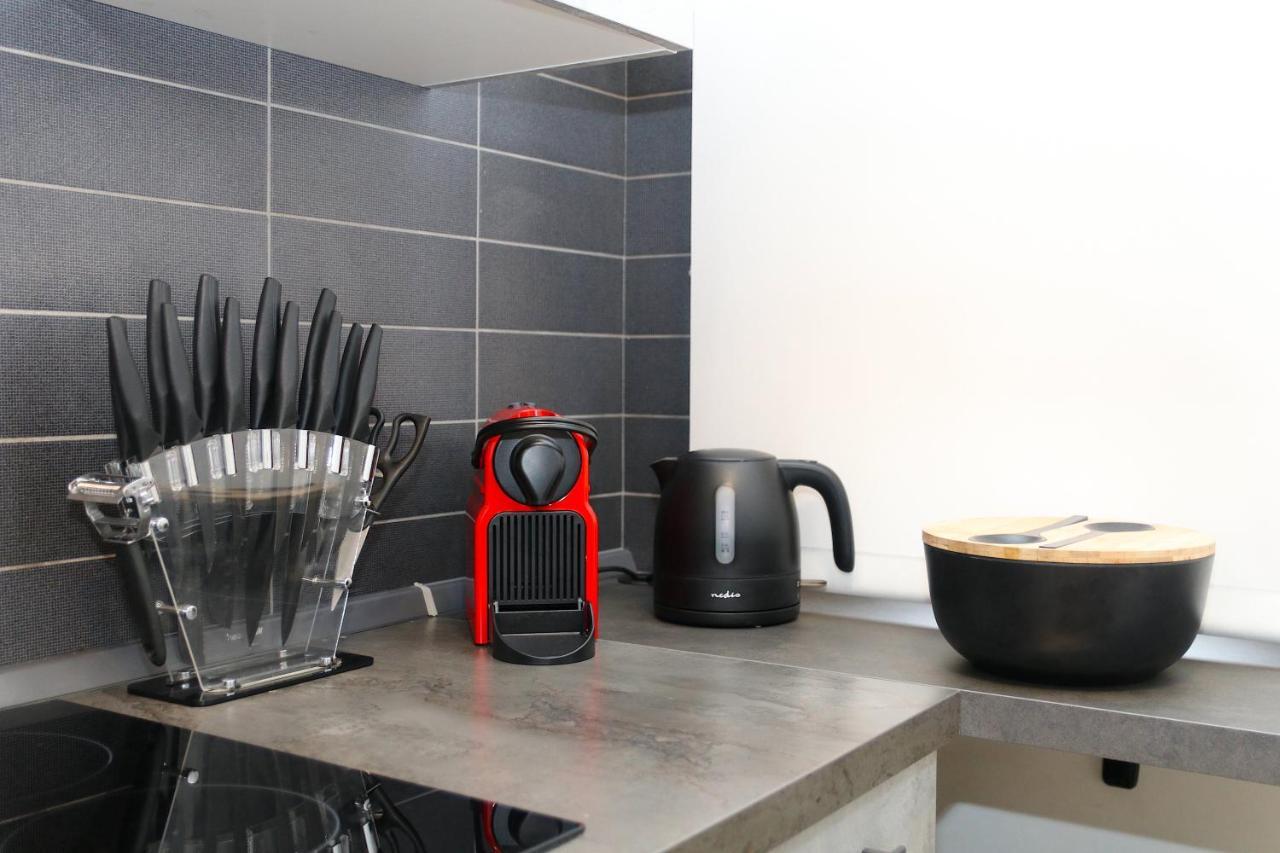 Comfy Living! Renovated 2 Rooms At Ambra Apartments-Lift-Secure Parking-Great Area! Olbia Extérieur photo